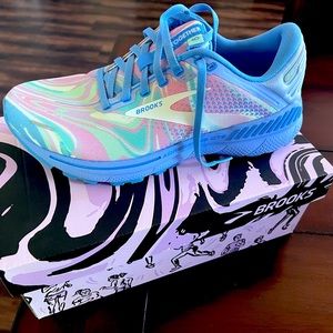 Brooks Adrenaline GTS 22 Dicks Foundation New in Box.